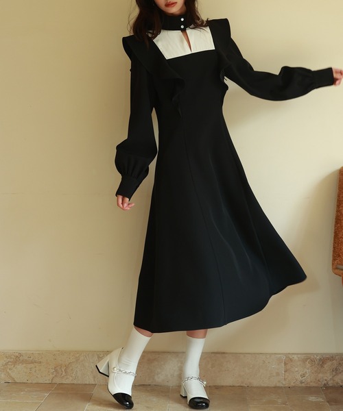 セゾン ド パピヨン（SAISON DE PAPILLON）/ビッグフリルAラインワンピース SAISON DE PAPILLON（セゾンドパピヨン） ワンピース ビッグフリルA