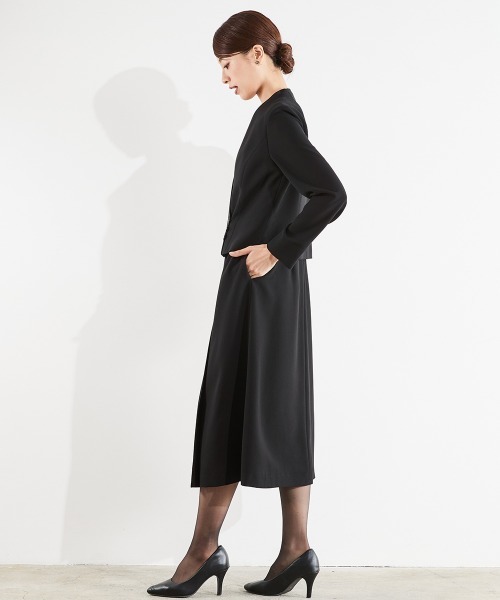 セレモニースーツ セットアップ 喪服・礼服｜Callarus｜防しわ｜北陸ジャガード｜重ね着｜アンサンブル風｜ワンピース｜フロントファスナーの画像