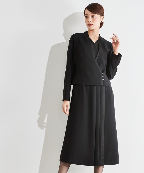 セレモニースーツ セットアップ 喪服・礼服｜Callarus｜防しわ｜北陸ジャガード｜重ね着｜アンサンブル風｜ワンピース｜フロントファスナーの画像