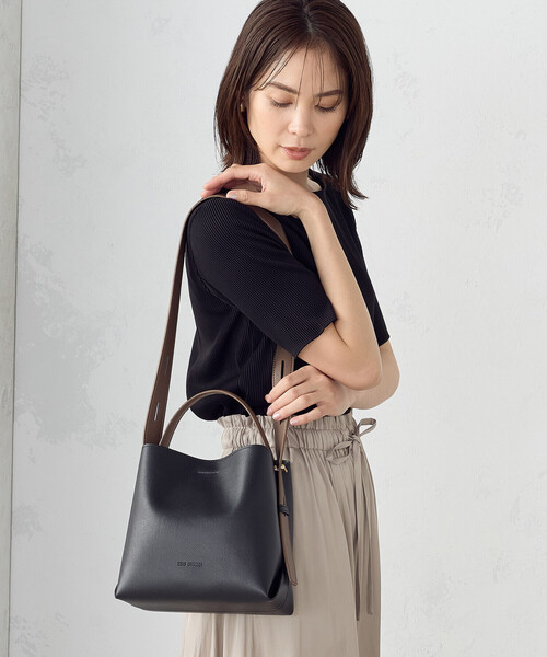 MONO COMME CA（モノコムサ） ショルダーバッグ バッグ 2wayワン 