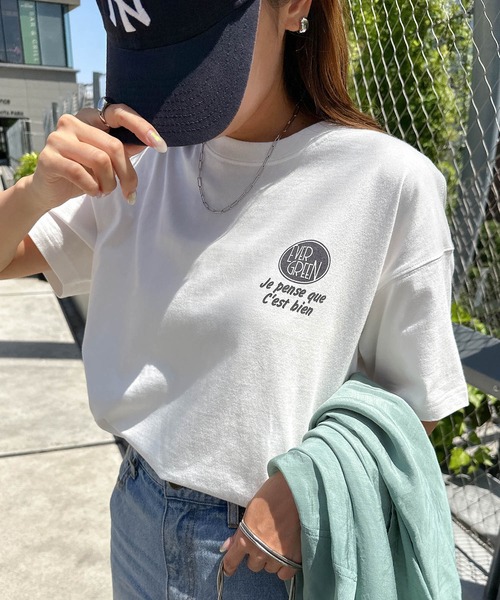 新品未使用　エンブロイダリーロゴTシャツ　PNK andme tシャツ 「新色追加」プリントエンブロイダリーロゴ半袖T