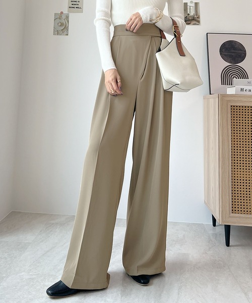 Futier Land スラックス パンツ ベルトいらない丈長めのモードな雰囲気
