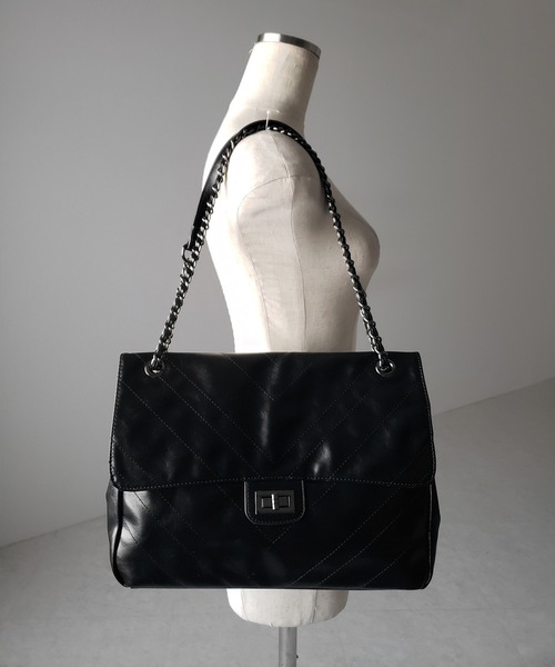 ショルダーバッグ・ポシェット EMMIE POUCH WITH CHAIN セール】Side pocket moon bag / サイドポケットムーンバック