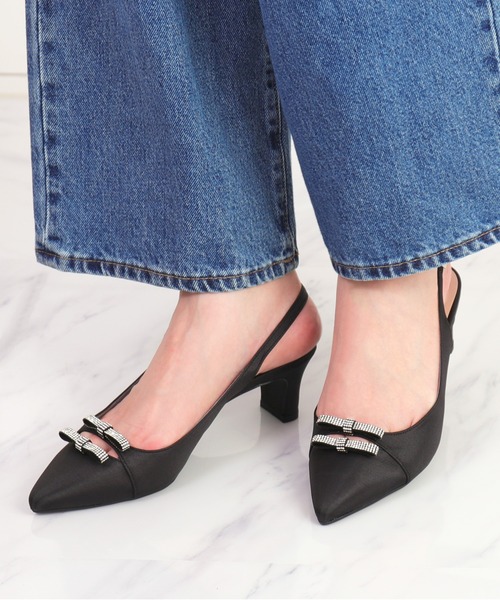 artemis by DIANA（アルテミス by ダイアナ） パンプス ラインストーン