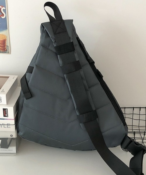 極美品SAC's Bar ミリタリーショルダー、ト―トバッグ　Ａ４　ＯＤ 極美品SAC's Bar ミリタリーショルダー、ト―トバッグ A4 OD