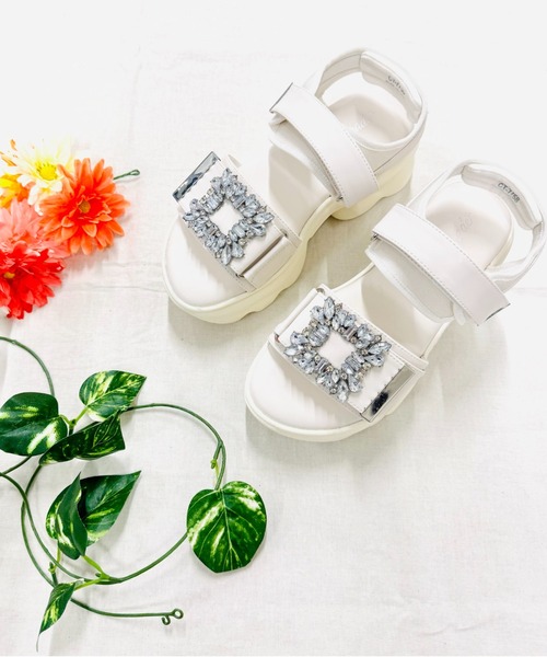 ゴールド ショルダーバッグ 牛革、ビジューサンダル トッズ TOD'S XXW11K0FH50 GOC サンダル GOLDEN CALF レディース