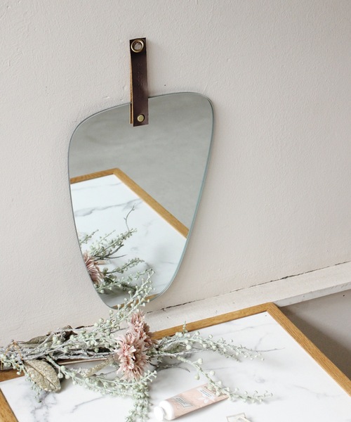 壁掛けミラーＬ★鏡★a.degeche アデペシュ★ a.depeche（アデペシュ） 鏡 「a.depeche/アデペシュ」壁に掛けられる