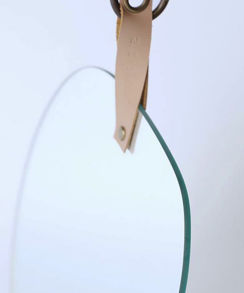 a.depeche（アデペシュ） 鏡 「a.depeche/アデペシュ」壁に掛けられる