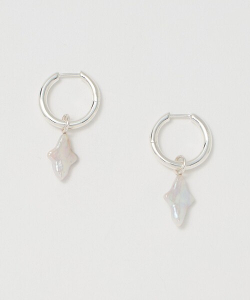 green label relaxing（グリーンレーベルリラクシング） ピアス 「Kara