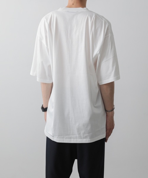 【AVAVAV】アシンメトリー Vネック Tシャツ【送料関税込】 ON N'A V NECK TEE/オンナVネックTシャツ[品番：AZLW0017444