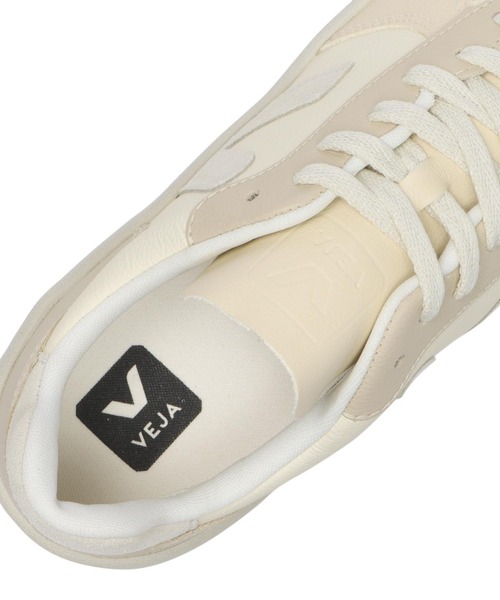 VEJA（ヴェジャ） スニーカー V-10 VJVX053673 メンズ レディース