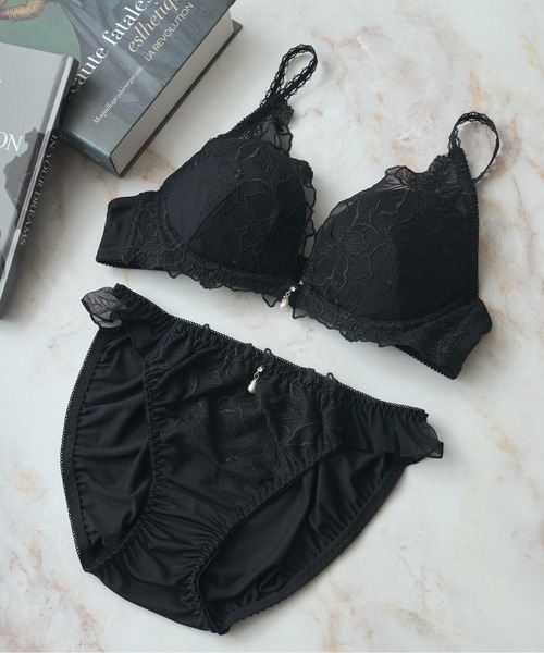 Dolce Fiora（ドルチェ フィオラ） ブラジャー ショーツセット 「ノン