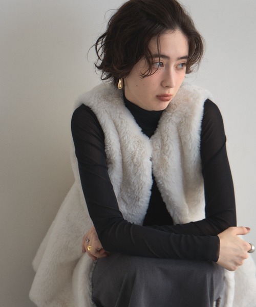 &. NOSTALGIA（ノスタルジア） ベスト ジレ フェイクファーペプラム