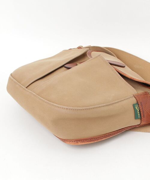 BRADY（ブレディ） ショルダーバッグ - ベージュ レディース