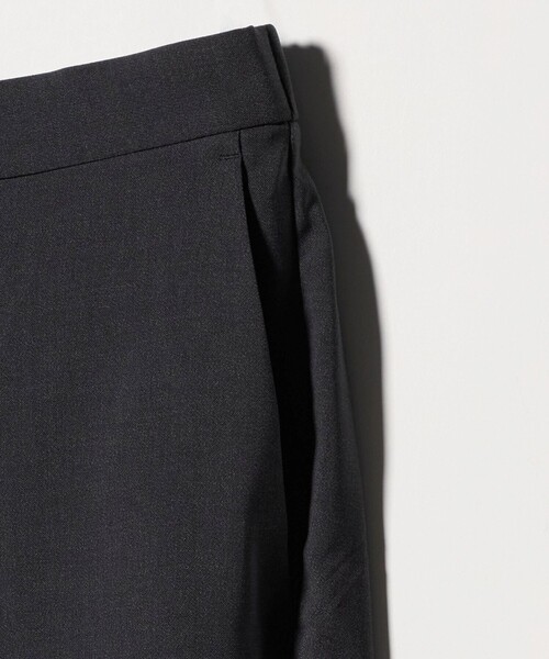 ユナイテッドアローズ　パンツスーツ　ブラック　無地　ノーカラー　テーパード　美品 UNITED ARROWS（ユナイテッドアローズ） スラックス ウールルック ノー