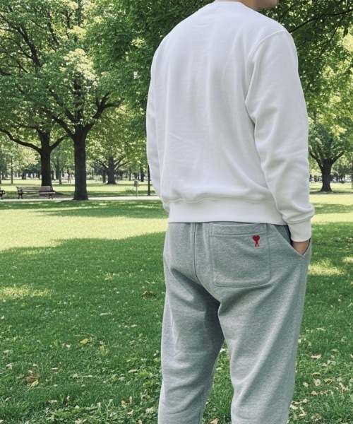 スウェットパンツ ジャージ AMI PARIS / アミ パリス アミパリ スモールA ハート スウェットパンツ メンズ レディースの画像