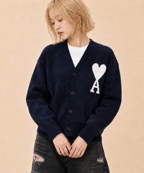 カーディガン AMI PARIS / AMI BIG HEART LOGO CADIGAN / AMI Paris.01 メンズ レディースの画像