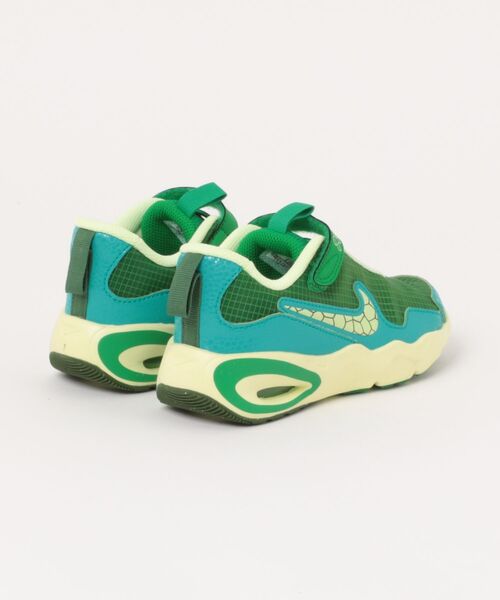 NIKE（ナイキ） エアマックス スニーカー 17-22AIRMAX NOVA SE (PS