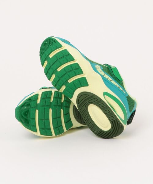 NIKE（ナイキ） エアマックス スニーカー 17-22AIRMAX NOVA SE (PS