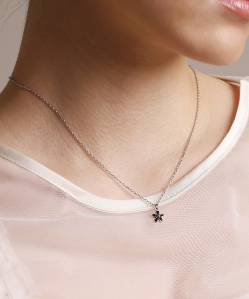 LHME ネックレス 「WEB限定」“Moment”フラワーネックレス/ブラック