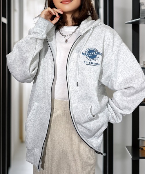 男女兼用GGロゴパターン フード付きパーカー Gucci男女兼用GGロゴパターン フード付きパーカー