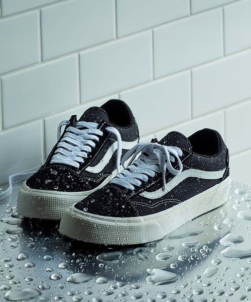 ＜VANS＞ オールドスクール ゴアテックス/スニーカー 初のゴアテックス！「ヴァンズ」の定番黒スニーカー“オールド