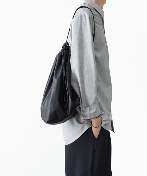 ATTACHMENT（アタッチメント） ショルダーバッグ シンセティックレザー