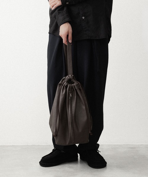 ATTACHMENT（アタッチメント） ショルダーバッグ シンセティックレザー