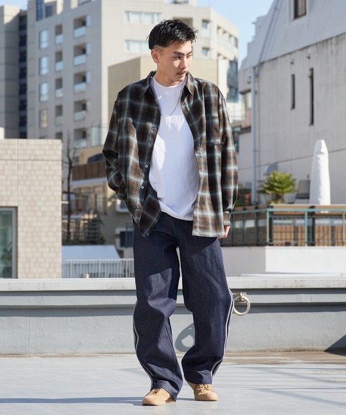 adidas（アディダス） ジーンズ ファイヤーバード スリーストライプス