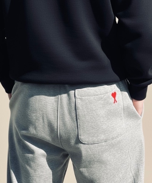 AMI Alexandre Mattiussi スウェットパンツ ジャージ AMI PARIS / BACK AMI Alexandre Mattiussi スウェットパンツ ジャージ AMI PARIS / BACK