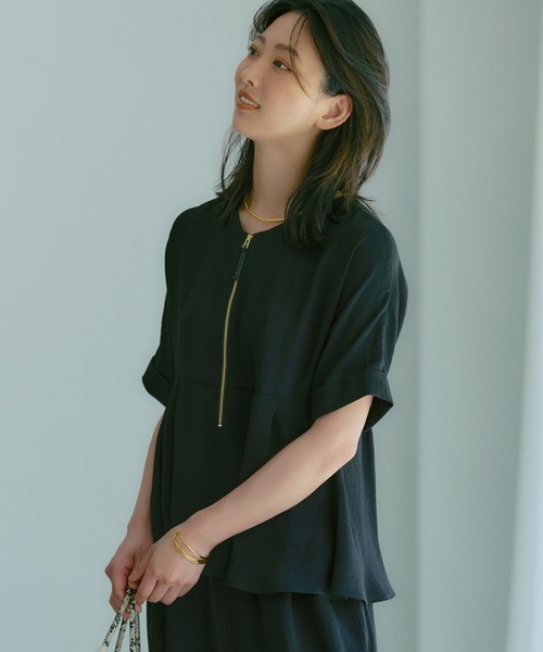 値下げ中　新品　タグ付き　オーロラブラウス　summer navy　elu Elura（エルーラ） ブラウス シャツ 「イージーケア・速乾」サラサラ