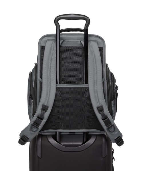 n*o様 テュミTUMI アルファビジネスリュックグレー TUMI（トゥミ） デイバック リュック TUMI ALPHA（アルファ） トゥミ