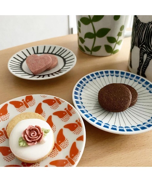 小皿 CASA PICONE（カーサピッコーネ） 食器 「波佐見焼」小皿(9cm)フチピコ