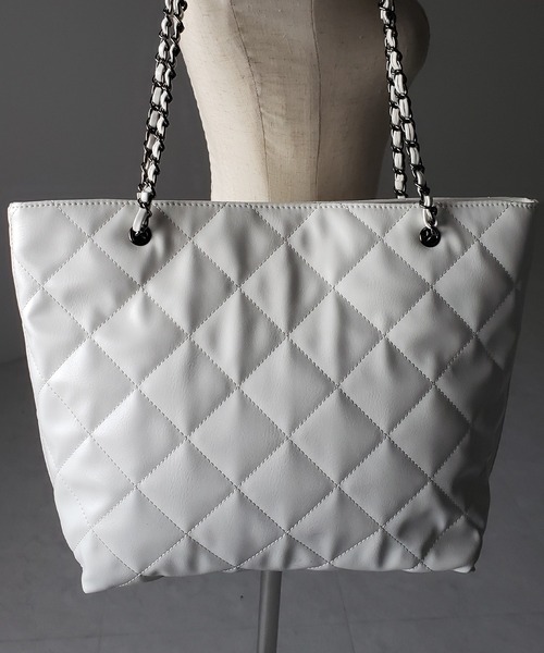 【kate spade】キルティング チェーン トートバッグ A4収納可 me+em select ショルダーバッグ バッグ 「 3color ／ A4収納可