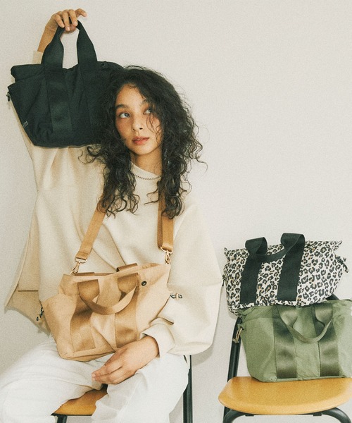 ショルダーバッグ バッグ 「TRIP.INN」 仕切りたくさんミニトート