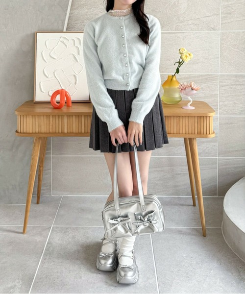【未使用】シェリエ　グリッターセーター　ショート丈　ラメ　フリーサイズ シルバー 未使用】シェリエ グリッターセーター ショート丈 ラメ フリーサイズ