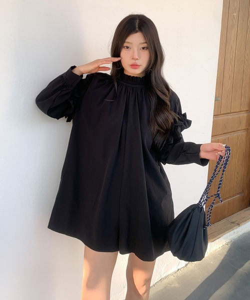 【専用！美品】yori フリルラッシュガード　黒 専用☆yori 水着 3点セット ラッシュガード フリル ヨリ スイムウェア