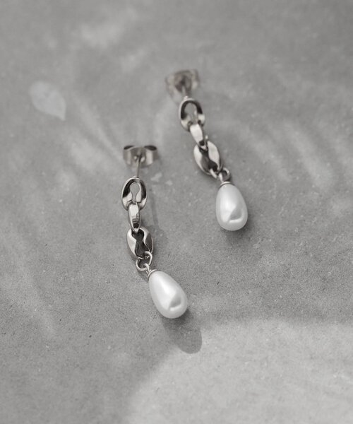ピアス　No.3435 ear PAPILLONNER ピアス 「金属アレルギー対応/ステンレス