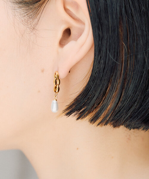 ear PAPILLONNER（イア パピヨネ） ピアス 「金属アレルギー対応