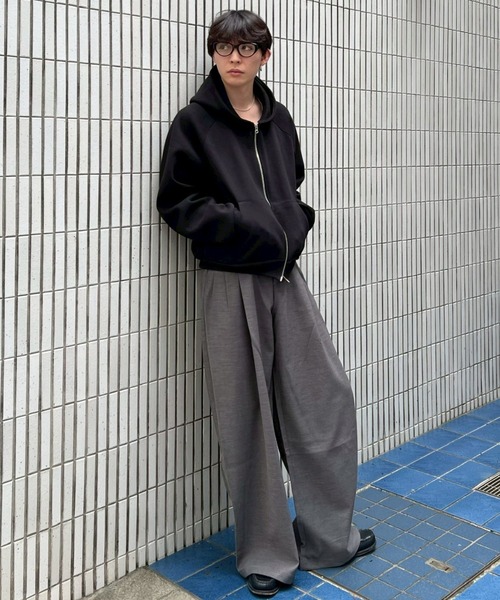 Chikashitsu+（チカシツプラス） スラックス 「Chikashitsu +」over