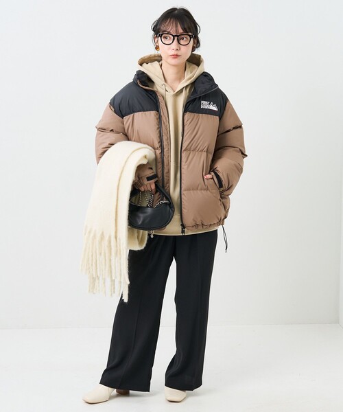 極美品✨ ファーストダウン フリークスストア 別注 ダウンジャケット ベージュ FIRST DOWN（ファーストダウン） ダウンジャケット M ベージュ