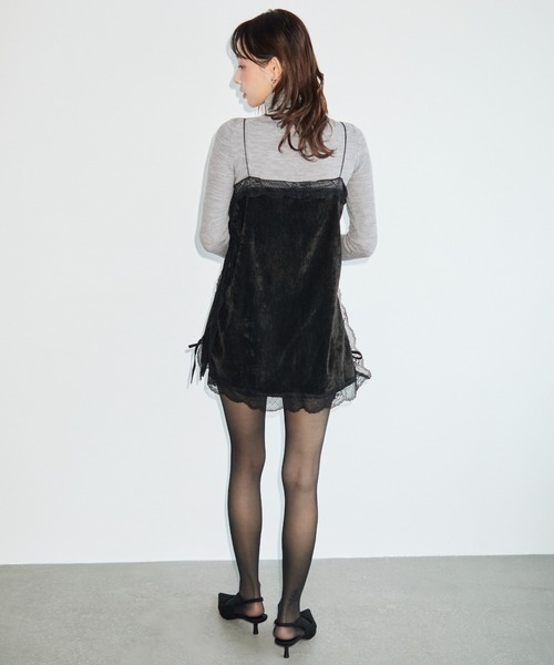 krahe（クレーエ） キャミソール ベロアタッチ レーストリム