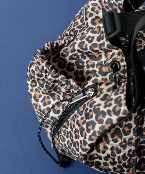 「FREDRIK PACKERS」 2WAYバッグ FREE ブラック レディース_画像4