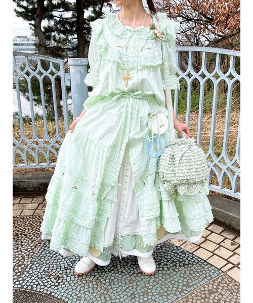 ブローチ スプリンクルポジー刺繍ワッペン レディースの画像