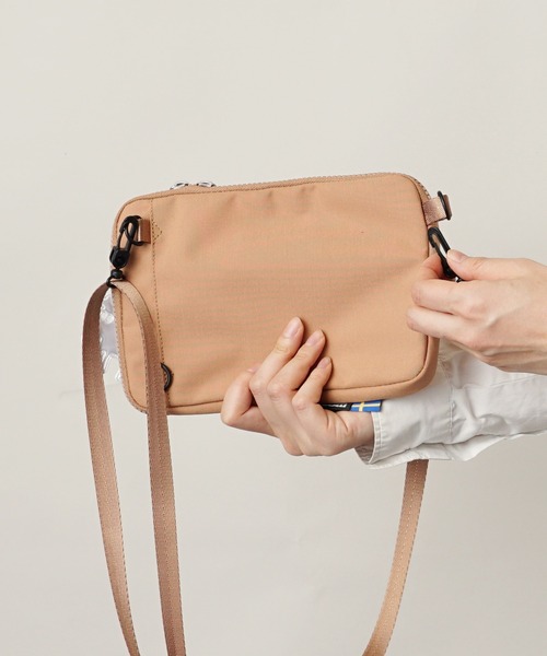 「moz」 ショルダーバッグ ONE SIZE レッド レディース_画像9