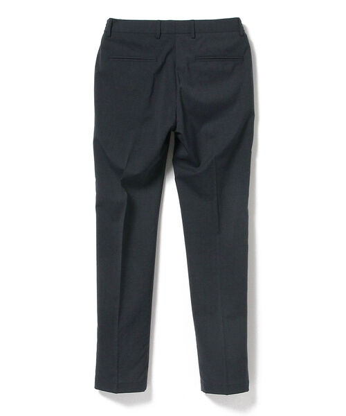 51932091_b_10_500.jpg