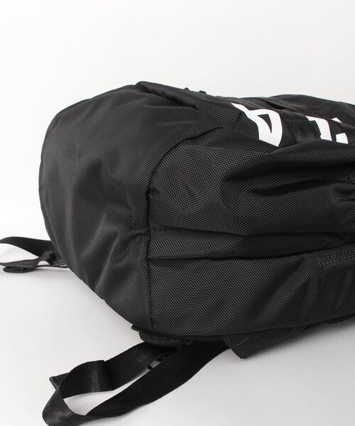 NEW ERA リュック アーバンパック33L プリントロゴ スケートボード アーバンパック 33L TPU プリントロゴ ブラック