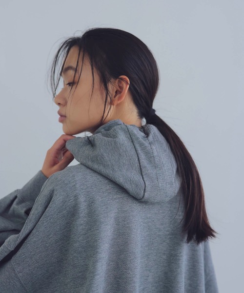 DRESSLAVE（ドレスレイブ） パーカー smooth high stretch hoodie