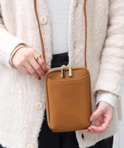Mia Borsa（ミアボルサ） ショルダーバッグ バッグ 「Mia Borsa」本革