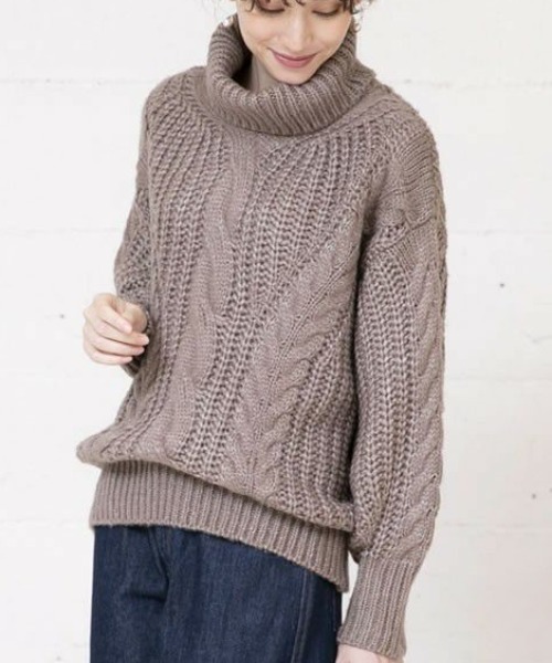 ニット セーター ケーブル編みオフタートルニット レディース